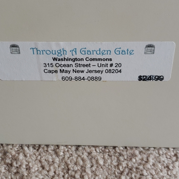 LOVE wooden sign - Picture 2 of 3